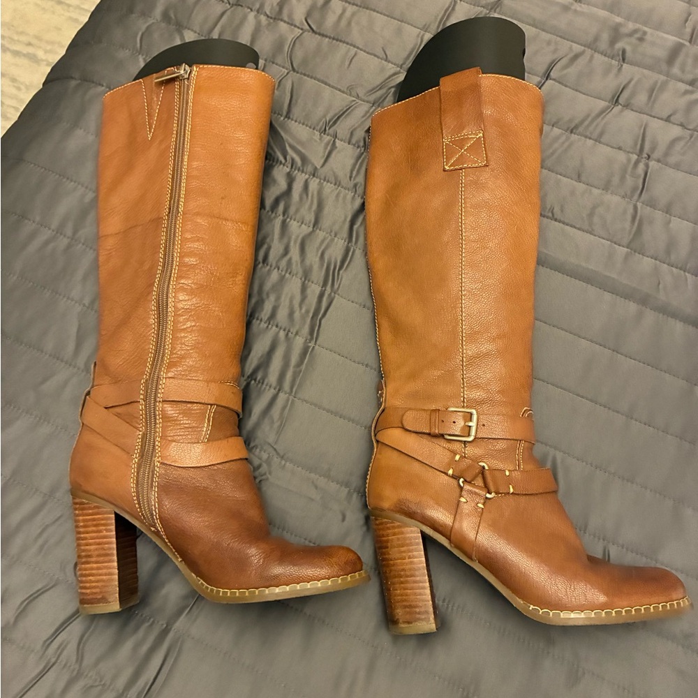 Bandolino Tan Heeled Boots